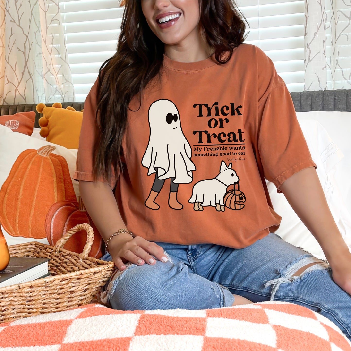 Trick or Treating Frenchie