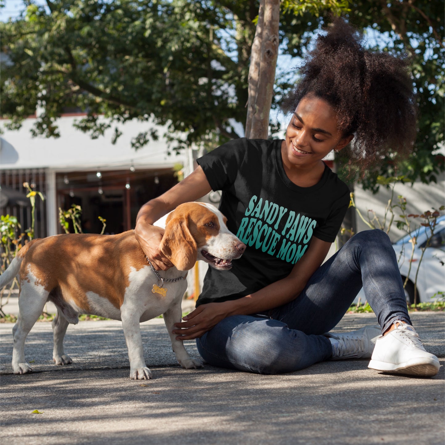 Sandy Paws Rescue Mom Wave